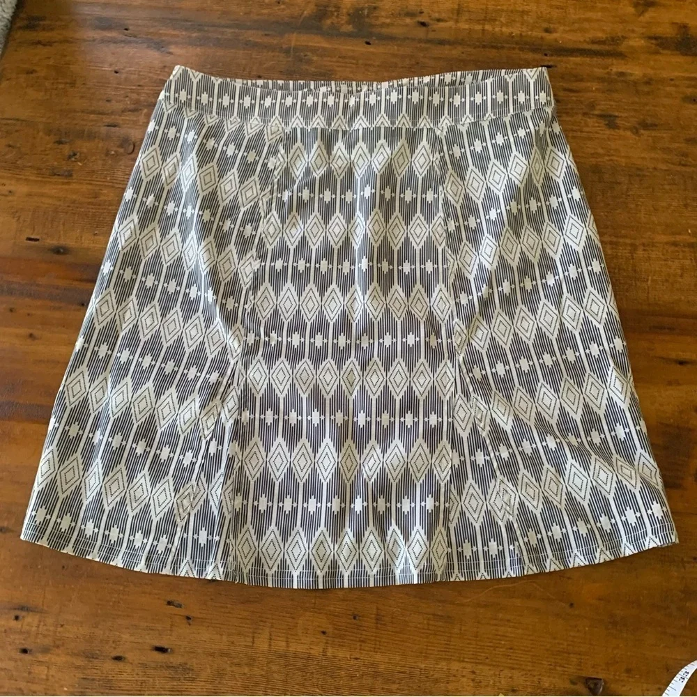 Ripskirt Hawaii Westend Black Cream Geometric Swim Coverup Length 2 Sz M